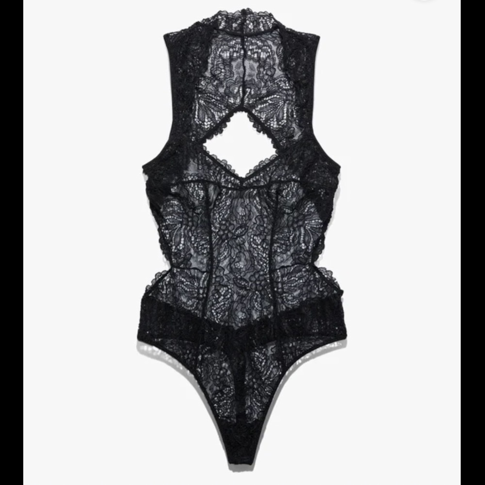NWT SAVAGE X FENTY Romantic Corded Lace Teddy XL